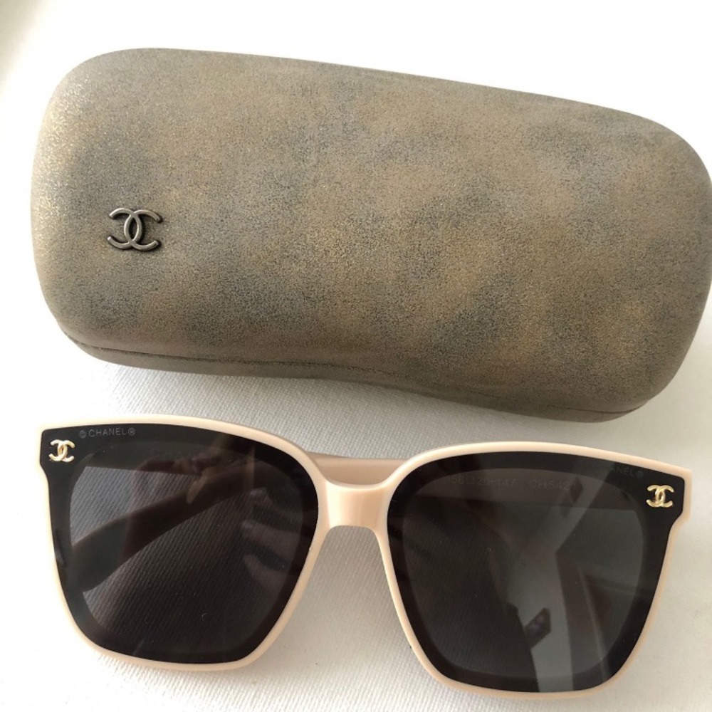 Chanel beige frame black lens sunglasses